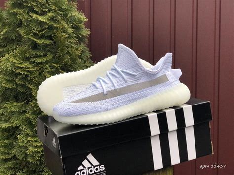Купить Кроссовки мужские Adidas Yeezy Boost Белые Демисезонные ...