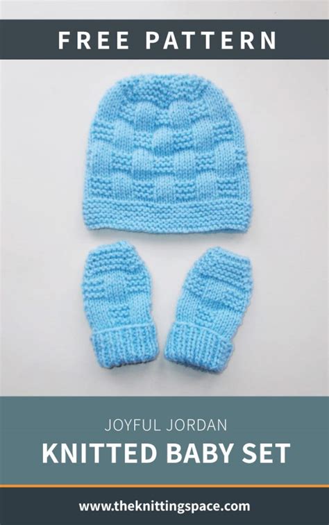 Joyful Jordan Knitted Baby Set [FREE Knitting Pattern]