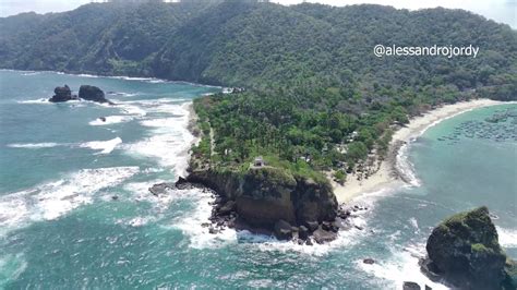 Review Menarik Pantai Papuma Wisata Alam Eksotis Di Jember