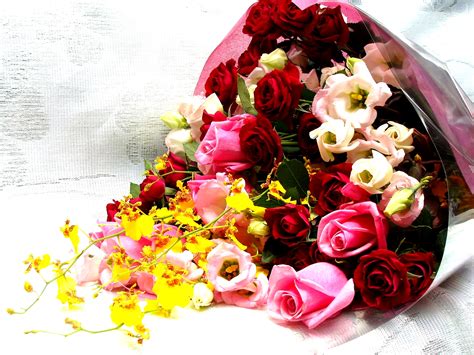 Flower Bouquet Wallpaper - WallpaperSafari