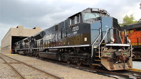 CabTour's Locomotives: EMDX 7233 - 7239 SD70ACe-T4 !! - YouTube