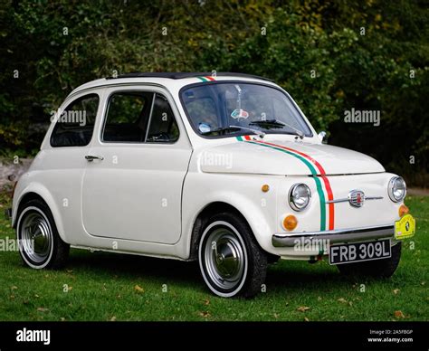 Car Fiat500 Hi Res Stock Photography And Images Alamy