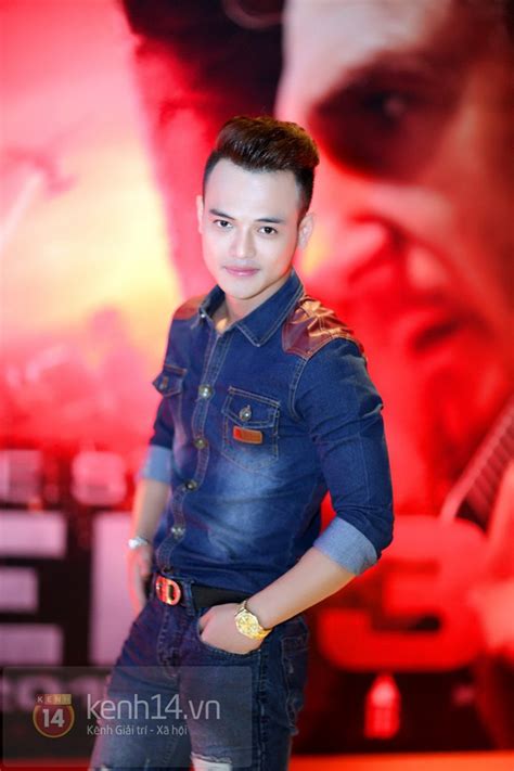 Hot girl Salim diện short rách đi xem Dứt điểm