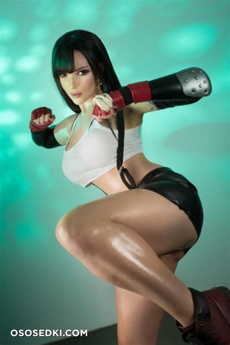 Tifa Lockheart Final Fantasy Katyuska Moonfox Naked Cosplay Asian