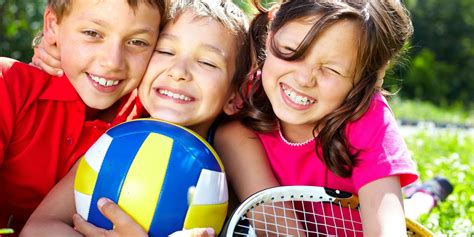 El mejor campus de verano para niños en Valencia La Aurora y La Senyera