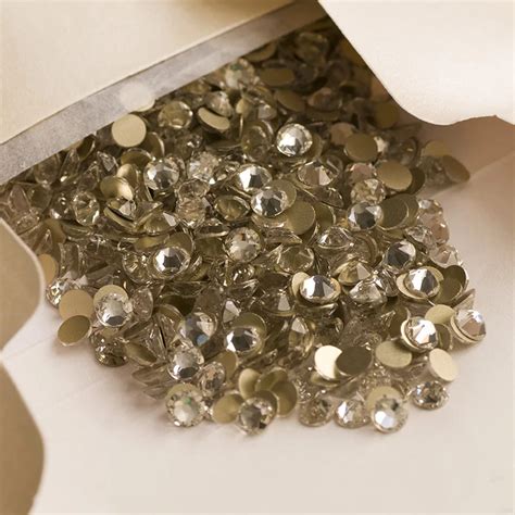 Beautiful 8 Big 8 Small Flat Back Rhinestone Embellishments Ss20 Non