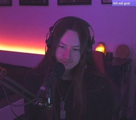 Пин от пользователя lana charlotte на доске bad omens | Человек
