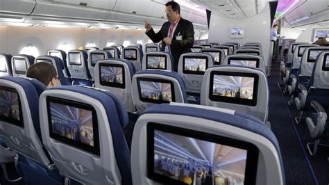 The World's Best Economy Class Airlines | Add to Bucketlist , Vacation ...