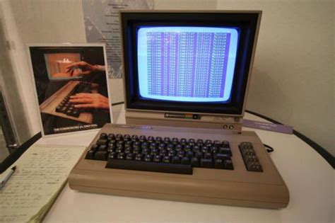 Commodore Con Im Genes Tecnologia