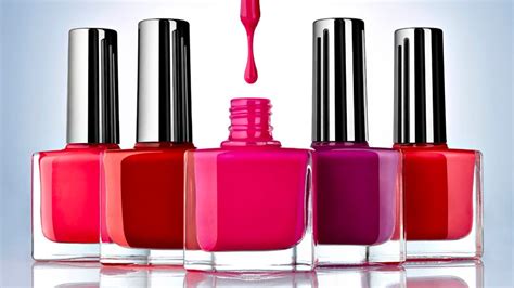 10 Top Non-Toxic Nail Polish Brands for Healthy, Beautiful Nails