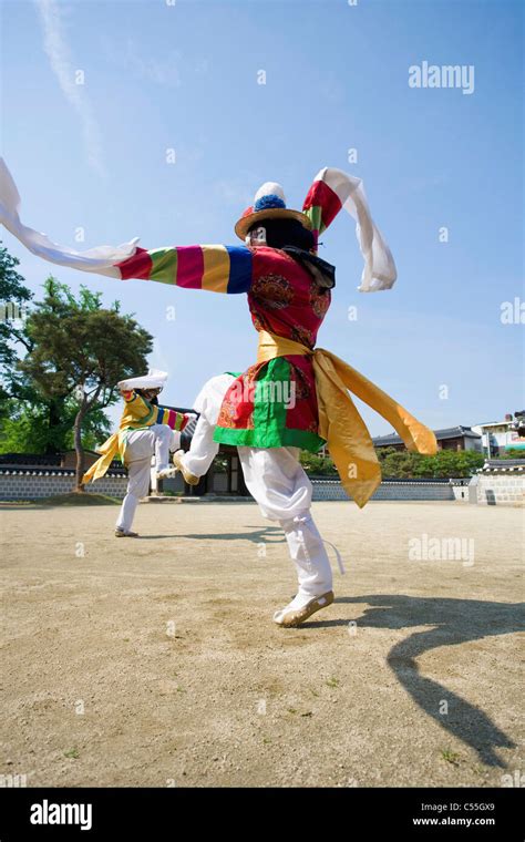 Korean Traditional Mask Dance Stock Photo Alamy