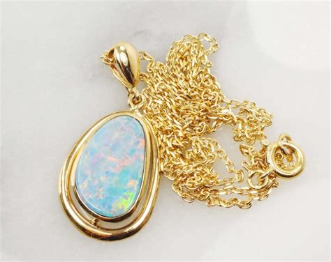 Vintage 14k Opal Necklace Yellow Gold Opal Doublet Necklace Natural Opal Pendant 14k Gold Drop