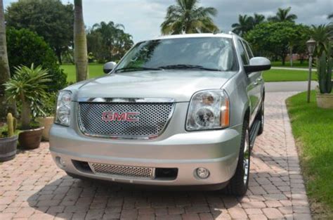 Find Used 2014 Gmc Yukon Xl 1500 Denali Sport Utility 4 Door 6 2l In Delray Beach Florida