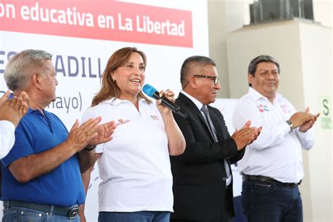 Presidenta Dina Boluarte Entrega Nuevas Instalaciones Del Colegio Jose Sevilla Escajadillo En La