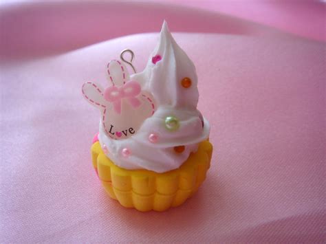 Sugary Love Cupcake by Lustfulwish on DeviantArt