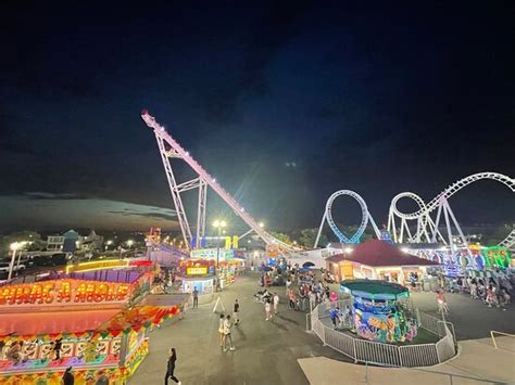 Bumper cars are the best - Trimper Rides and Amusement Park, Ocean City Traveller Reviews ...