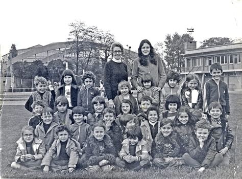 Photo de classe Classe 11ème de 1974 ECOLE SAINT VINCENT DE PAUL