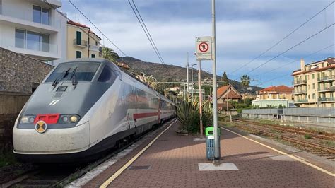 Train Trenitalia Vintimille Milano Centrale Youtube