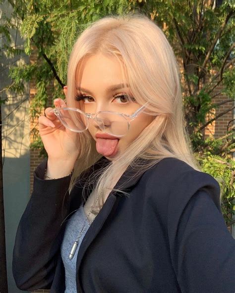 Karimova Elina 엘리나 on Instagram With glasses 투명 안경 귀여워 Popular