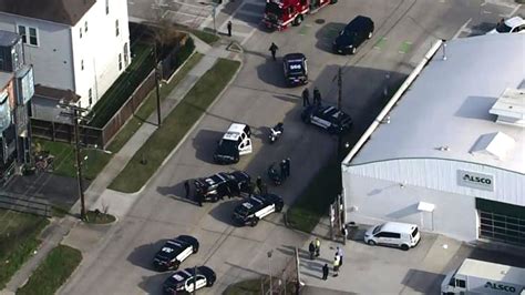 3 Houston Police Officers Shot Suspect In Custody After Standoff Officials Say Fox News