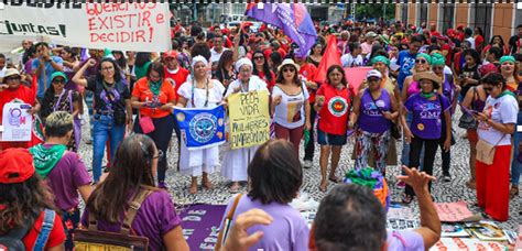 Marcha reúne mulheres pelas ruas de Belém e reforça a luta por direitos