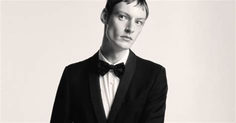 Abel Van Oeveren Sits For Amazing Photos By Alex Alvarez The Fashionisto