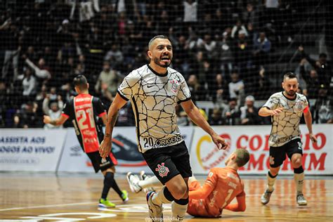 Corinthians Futsal anuncia retorno do fixo Allan como quarto reforço