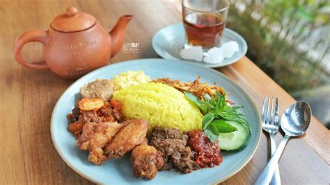 NEW POST Flavorful Journey Of Indonesian Cuisine At Sate Khas Senayan