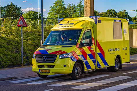 Ambulance Ambulancezorg Limburg Roepnummer Flickr