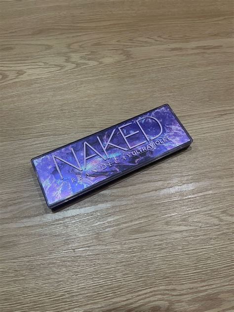 Preloved Naked Eyeshadow Ultraviolet BELOM PERNAH PAKAI On Carousell