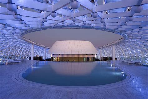 Yas Viceroy Abu Dhabi - Pool - modlar.com