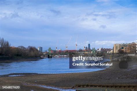 River Thames Embankment From Fulham Hammersmith Area London Uk High Res