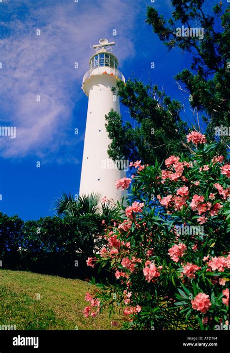 Gibbs Hill Lighthouse Bermuda Stock Photo - Alamy