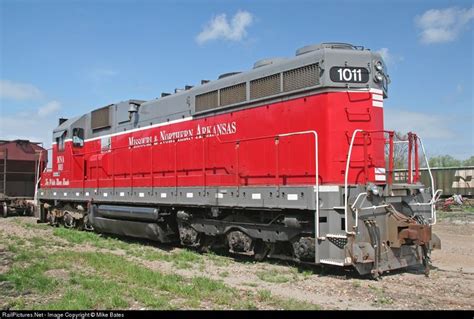 Beautiful Mna 1011 Emd Sd20 In Sherman Texas