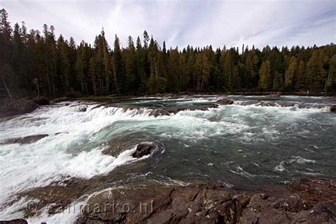 Marcus Falls In De Clearwater River In Wells Gray Provincial Park In