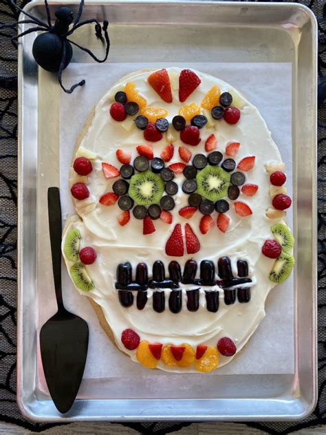 Halloween Sugar Cookie Skull | A Bountiful Kitchen