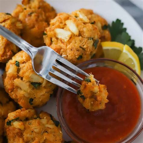 Easy Baltimore Crab Cakes - Crumb-Snatched