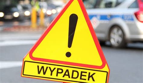 Wypadek Na Drodze Wojew Dzkiej Nr Ko O Serb W Zderzy Y Si Trzy