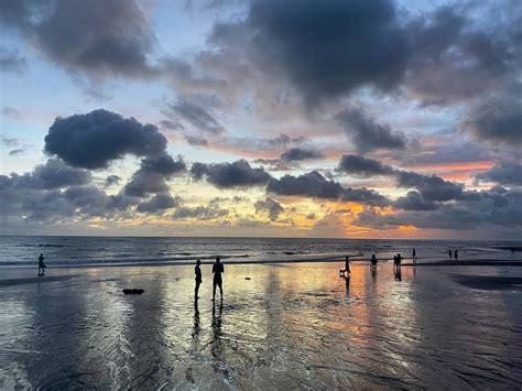 Pantai Berawa Bali Pemandangan Indah Pemikat Hati Wisatawan