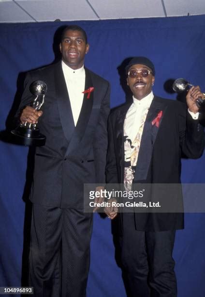 Magic Johnson Awards Photos and Premium High Res Pictures - Getty Images