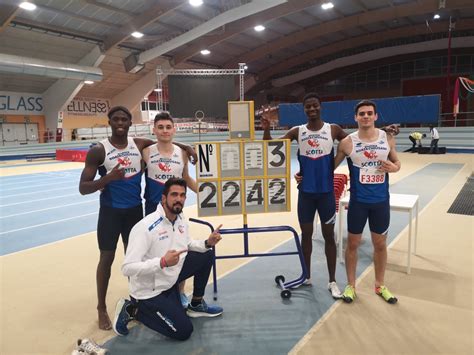 Atletica Roata Chiusani La 4x400 Vola Ai Campionati Italiani Indoor