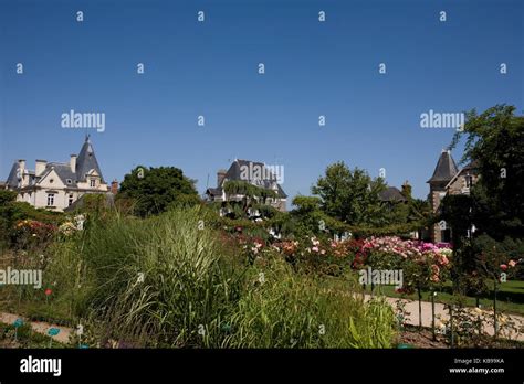 The Jardins Du Thabor Rennes Brittany France Stock Photo Alamy