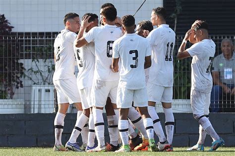 Santos Enfrenta A Ferrovi Ria Pelo Paulista Sub Di Rio Do Peixe