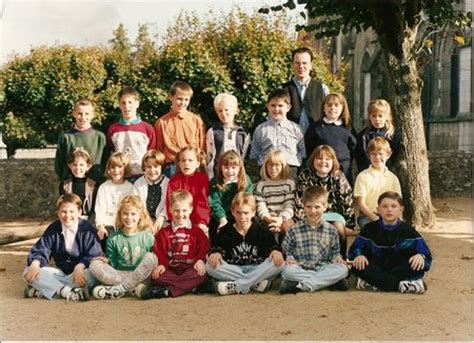 Photo de classe école notre dame saint joseph ce2 cm1 cm2 de 1994