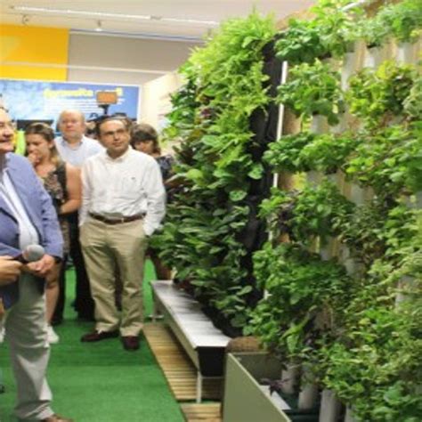 Instala O Horta Hidroponica Vertical Almada Ecocenter Homify