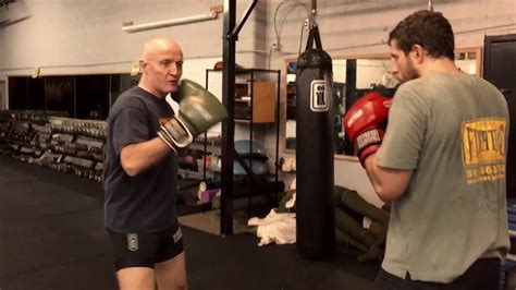 How To Fight A Southpaw Opponent Part Two Boxing And Mma Classes In