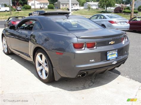 Cyber Gray Metallic Chevrolet Camaro Ss Rs Coupe Photo