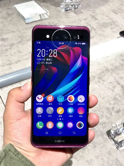 Vivo NEX Dual Display Edition Hands On Photos Shows Off Its Marvelous