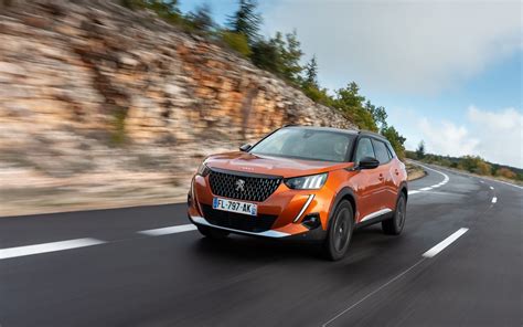 Comparison Hyundai Kona N 2022 Vs Peugeot 2008 GT 2020 SUV Drive