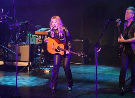 Ilse Delange Zingt In Terneuzen Voor Overleden Gitaardocent Foto Pzc Nl